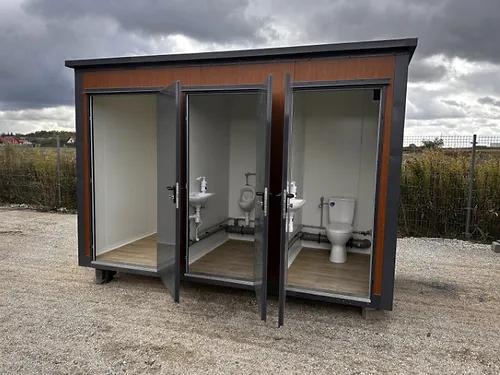 conteneur sanitaire de type pavillon avec triple cabine conteneur sanitaire de type pavillon avec triple cabine
